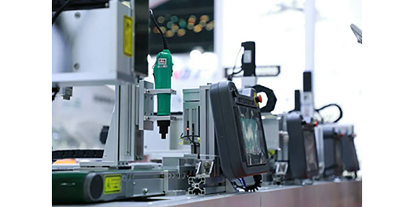 电动手术床等医疗器械直线香蕉视频APP下载,线性香蕉APP破解版,微型香蕉视频APP下载的应用案例