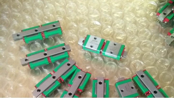 微型直线香蕉视频APP下载滑块加注油脂/润滑剂保养说明